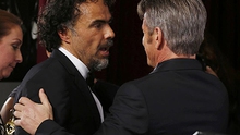 Oscar 2015: Giải mã trò đùa 'khiếm nhã' của Sean Penn với đạo diễn 'Birdman'
